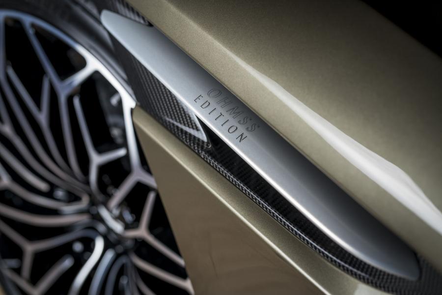 Детали экстерьера Aston Martin OHMSS DBS Superleggera 2019 года  (UK) (фото 2 из 18)